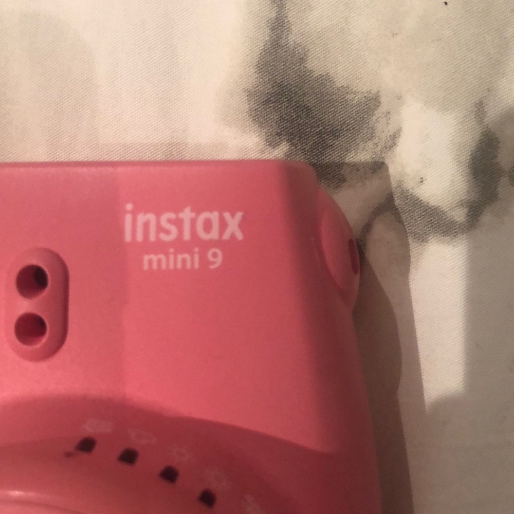 Polaroid Camera - Picture 3 of 3